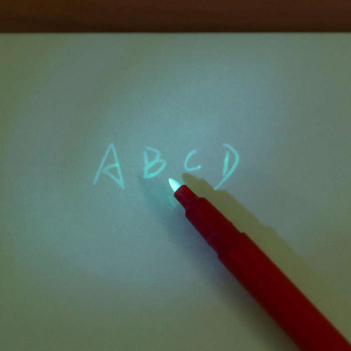 A3/A4/A5 Magic Luminous 3D Drawing Board Fluorescent Developing Toy Graffiti Doodle Drawing Board Ki