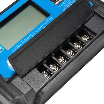 PWM 60A 12/24V Auto Adapt LCD Solar Charge Controller Battery Regulator Adjustable Parameter Dual US