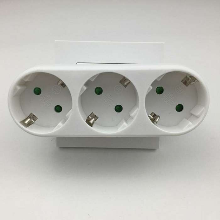 Universal One to Three EU German Standard Conversion Socket Plug Smart Travelling Conversion Power P