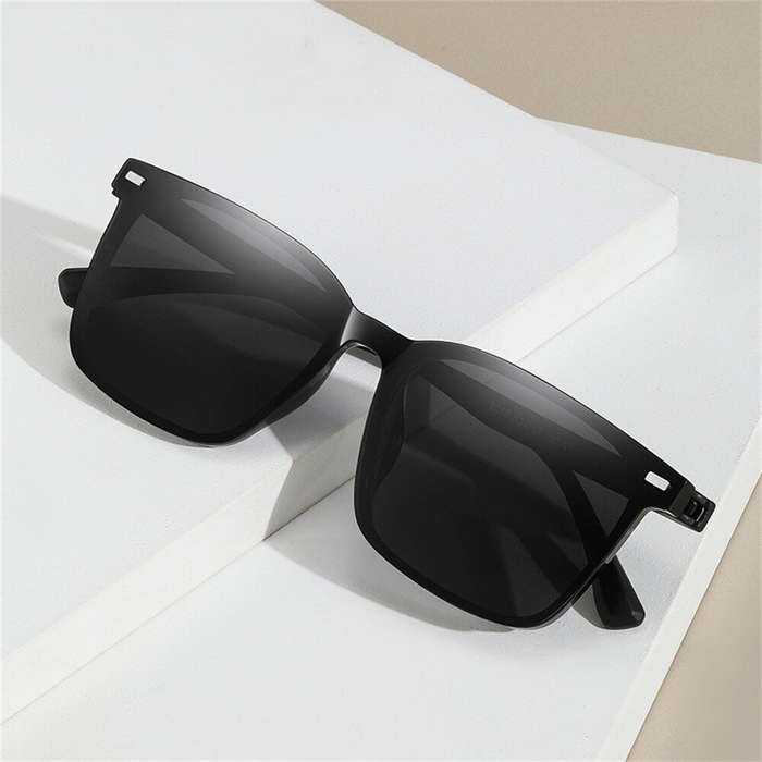 Black - Magnetic Sunglasses for Men Women Fashion Square Lightweight Outdoor UV400 Sunshade Fishing