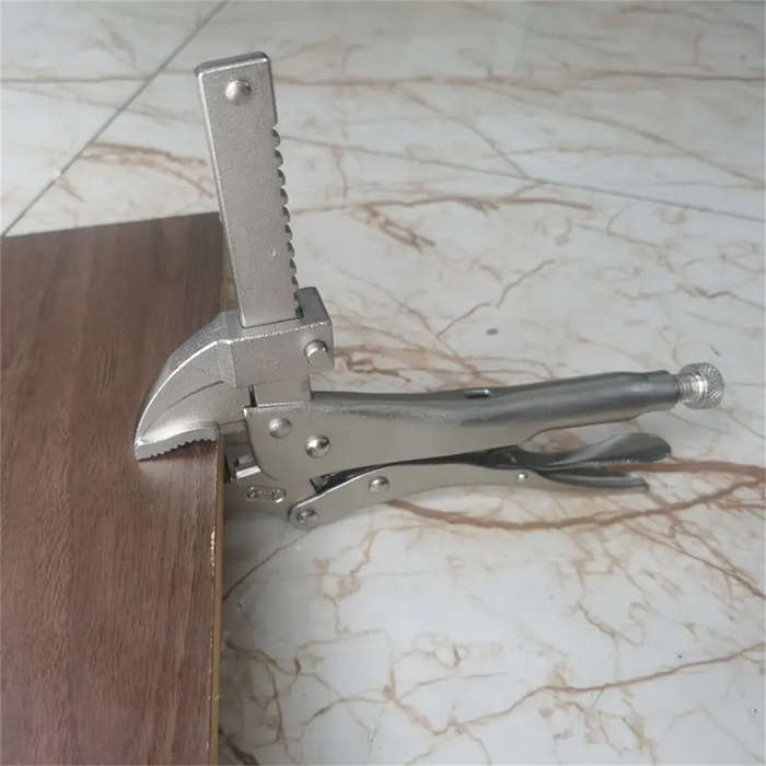 1 set - Locking Pliers and Vise Grips 4 Inch Metal Hand Tools Quick Release Design Non-Electric Manu