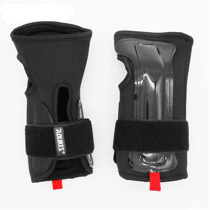 S - AOLIKES 1 Pair Adjustable Sport Wrist Guards Roller Skating Snowboard Ski Wrist Guards Steel Pla