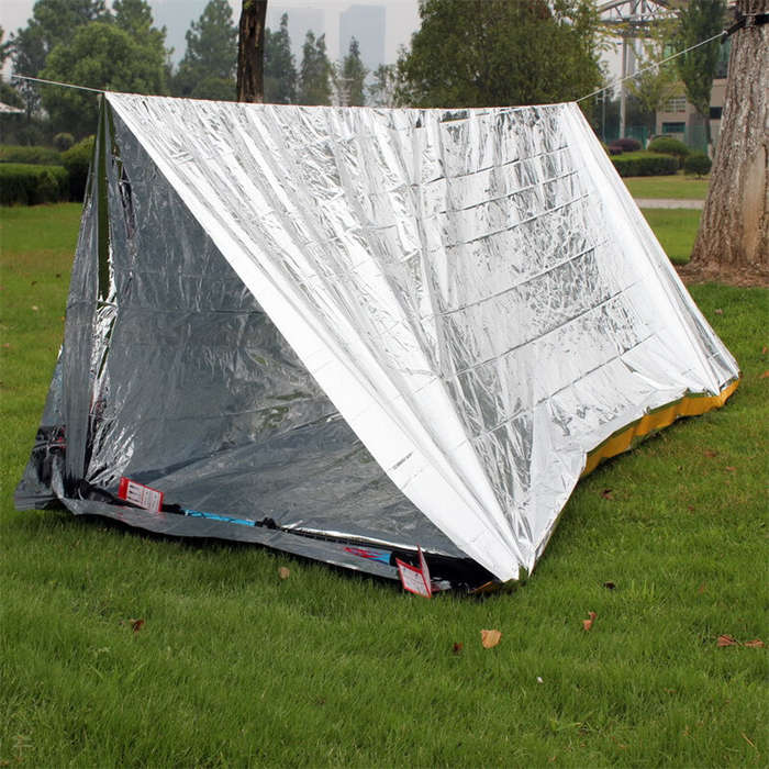 Camping Sun Protection Space Blanket Foldable EmergencyTent Survival Insulation Blanket Sleeping Bag