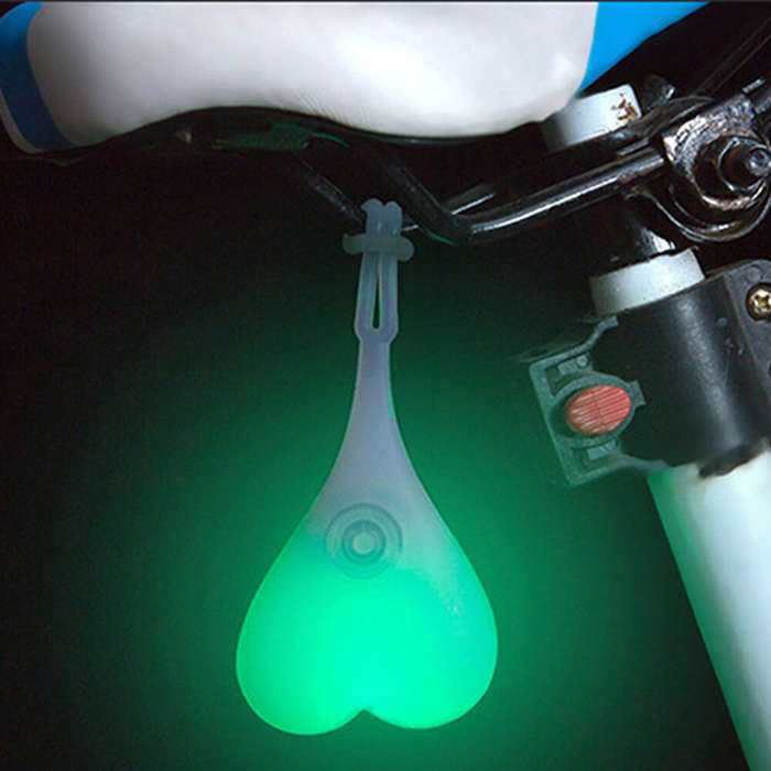 Green - 4 Colour Bike Balls TailLight Silicone Waterproof 3 LED Modes Warning Cute Heart Design Bike