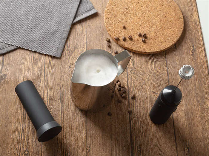 Black - Handheld Milk Frother Automatic Electric Cream Mixer Handheld Egg Mixer Portable Foam Maker