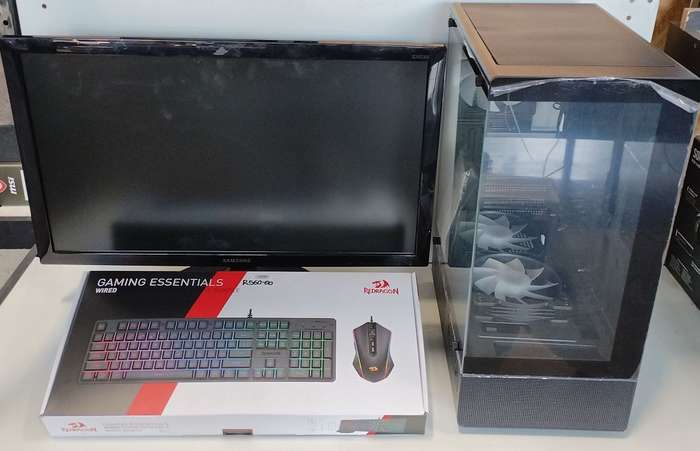 Entry Level Gamer Grinder 2A Gaming PC | Intel Core i7-6700 @ 3.4GHz | Gigabyte H110 Motherboa...
