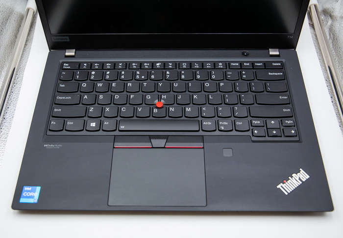 Lenovo ThinkPad T14 Gen 2i Type 20W0 i7 11th Gen 14" Laptop