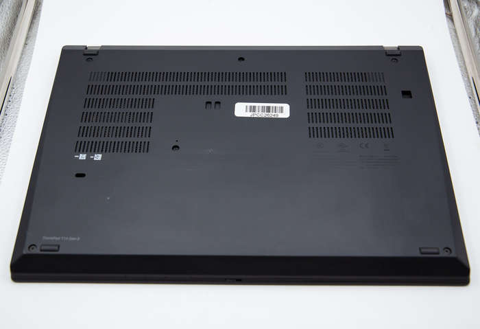 Lenovo ThinkPad T14 Gen 2i Type 20W0 i7 11th Gen 14" Laptop