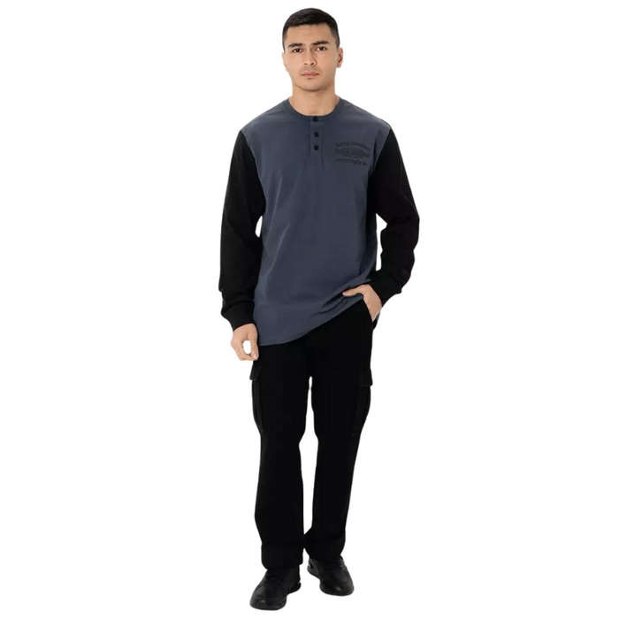 Men's Old English Stacked Bar & Shield Henley - 2XL