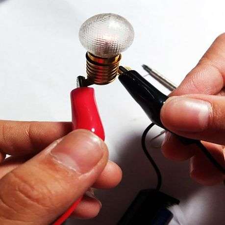 Kids Science Bulb Electric Circuit kit Science Project Kit  (Multicolour)