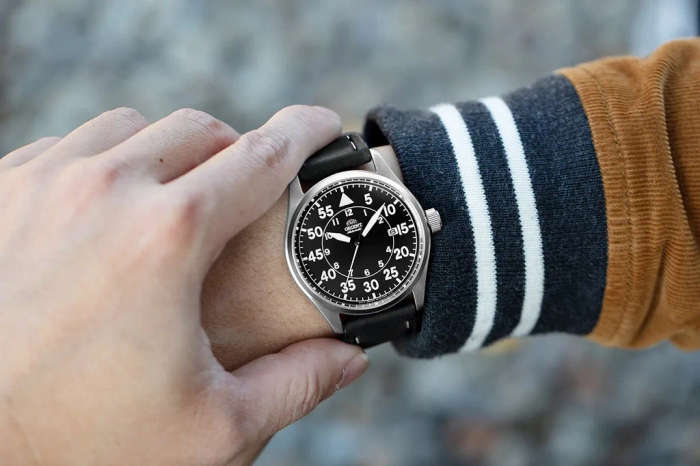 Orient Automatic Pilot's Watch (RN-AC0H03B)