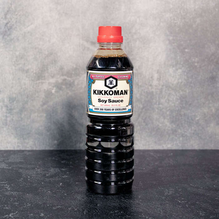 Kikkoman Naturally Brewed Soy Sauce 600ml