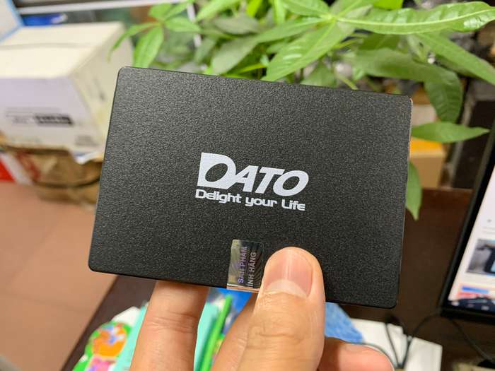 DATO 2.5`480GB  SSD ** Super Fast ** Solid State Drive