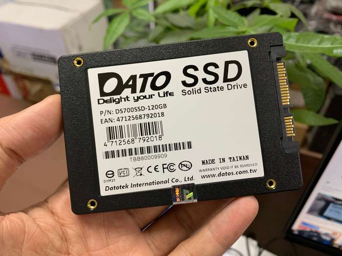 DATO 2.5`480GB  SSD ** Super Fast ** Solid State Drive