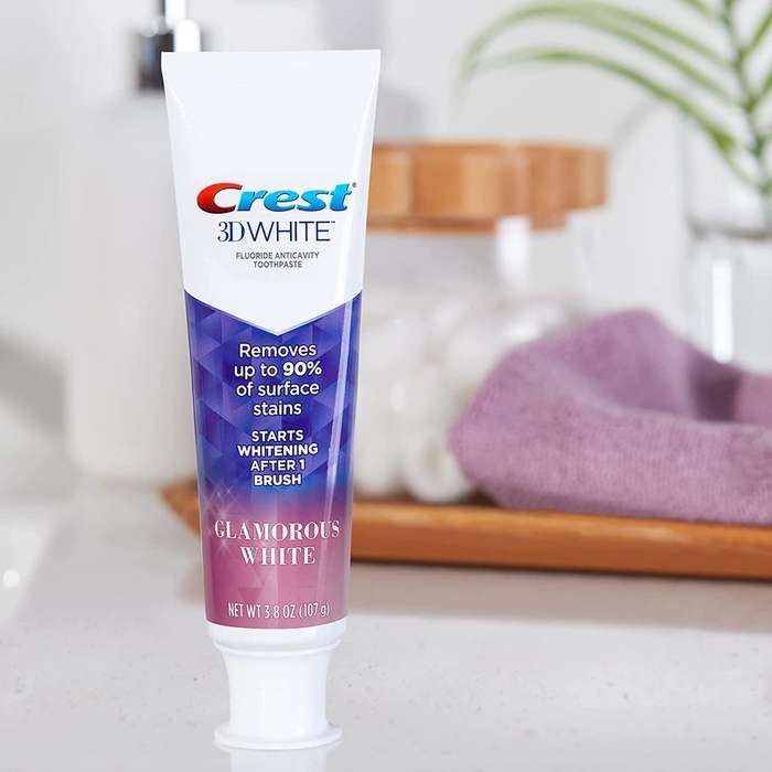 Crest 3D White, Whitening Toothpaste Glamorous White (1Pack)