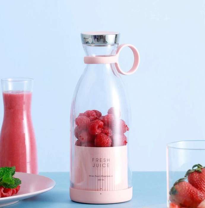 Portable mini juice blender