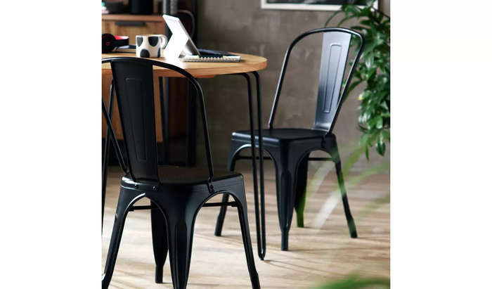Metal stackable chair outdoor/indoor use-Black