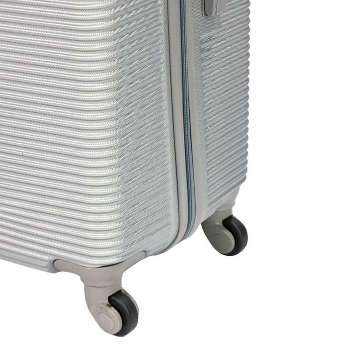 exclusive Travel Ware set of 3 Piece Luggage Set - Silver