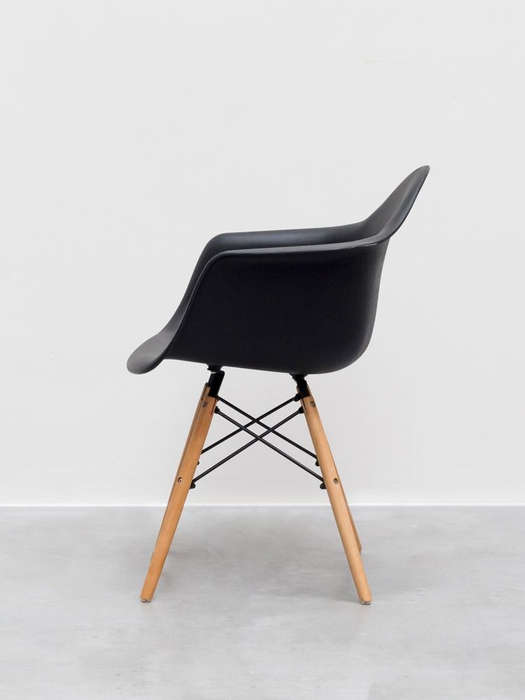 Modern Bucket Chairs For Living Or Dining Areas - 4 Pack Black