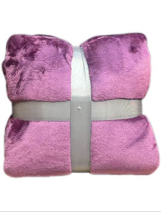 Big and super soft Absolute Decor Fleece Throw - Purple