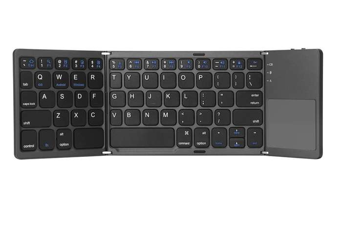 Tri-fold keyboard