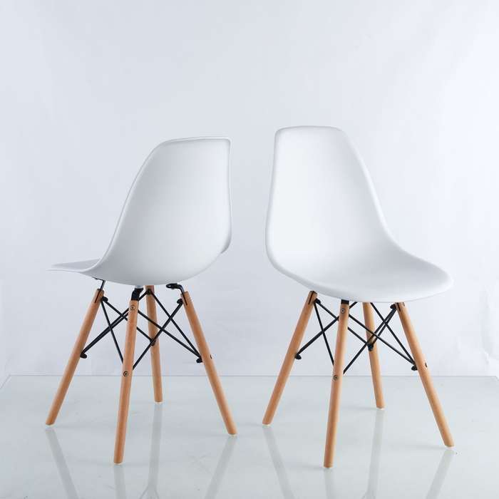 8 x Wooden Leg Chairs - White