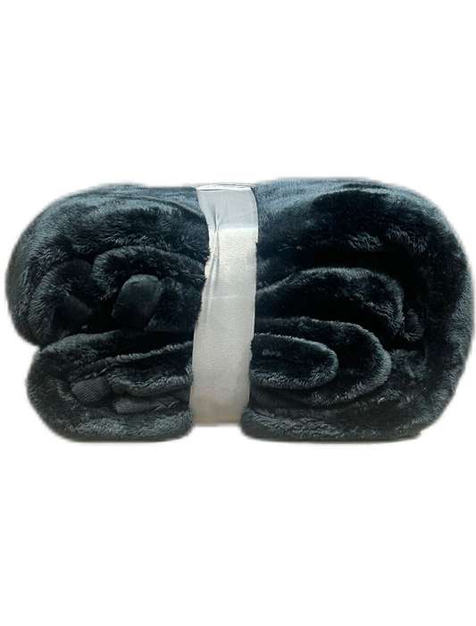 Big and super soft Absolute Decor Fleece Throw - Black