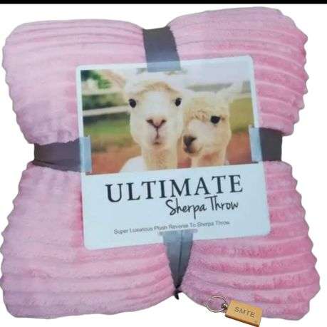 Serpa Soft and Fluffy Fleece Blanket with Keychain Queen Sized - Pink