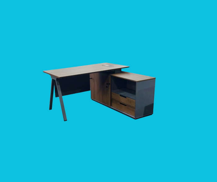 Modern L- shaped office desk with storage drawers