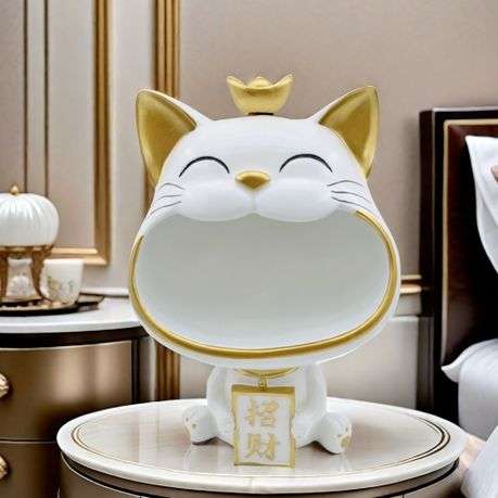 Lucky Cat Resin Decoration