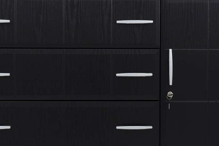 Wood Chest of Drawers in Oak/Black - Black