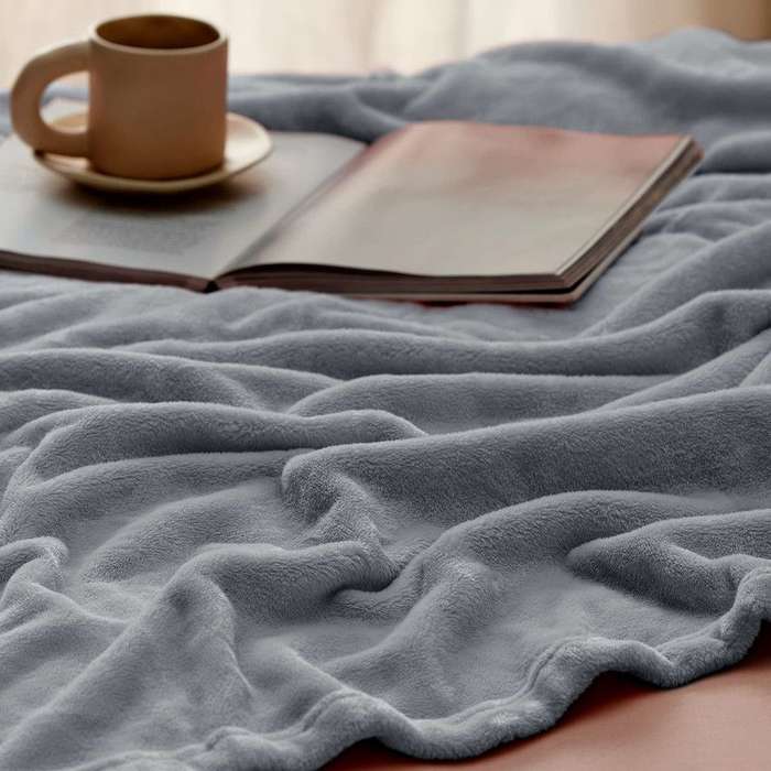 Premium Blanket Winter Warmth and Soft - 200 x 230cm - Dark Gray