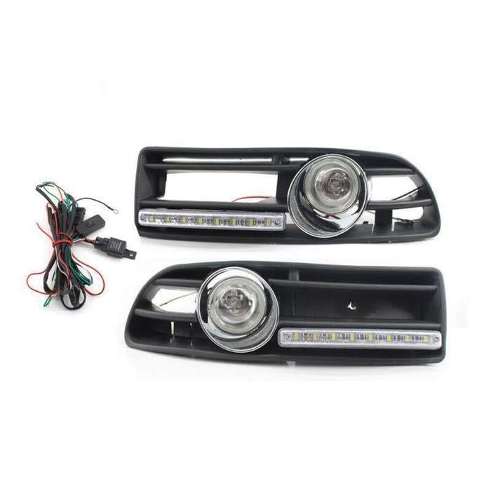 Pair of Car GRILLE With FOG LIGHT Fit FOR VW JETTA BORA MK4 99-04 LED Clear Lens