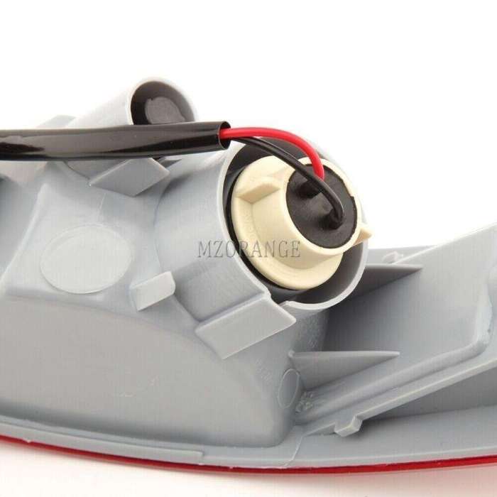 1Pair Rear Tail Bumper Reflector Brake Light For Mitsubishi Outlander 2007-2012