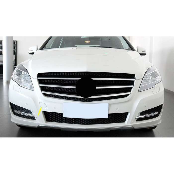 Front Bumper Tow Eye Cap Tow Hook Cover Fit For 2011-2012 Mercedes W251 R350/300