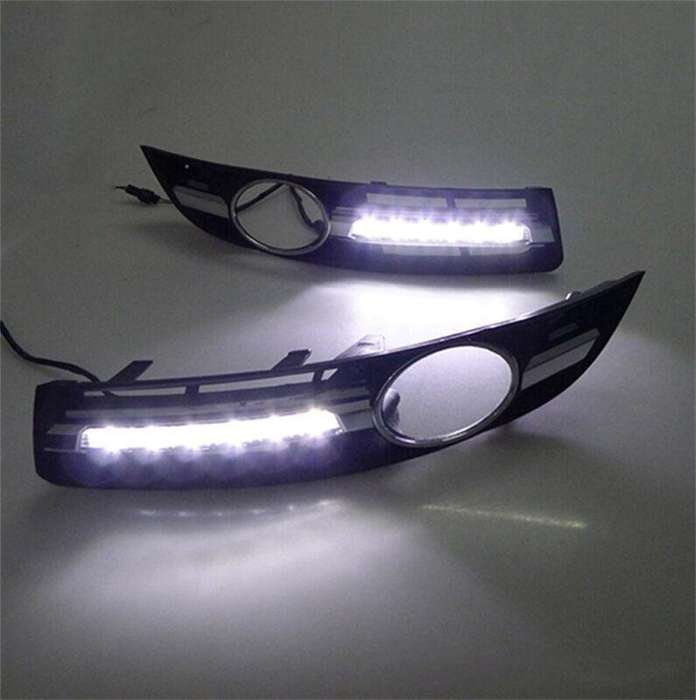 For Volkswagen Magotan 07-11 Pair Daytime Running Light LED Fog Head Lamp DRL