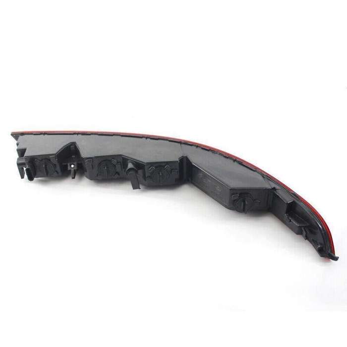Rear Left Bumper Tail Light Reverse Lamp Red 8UD 945 095 B For Audi Q3 2016-2018