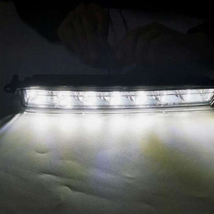Front Bumper Fog Light For Mercedes-Benz X164 GL320 GL350 X166 2007-2013 Right
