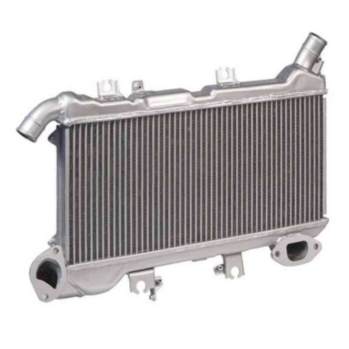Intercooler 17900-51020 FIt For Toyota Land Cruiser VDJ200 Lexus LX450D 460 570