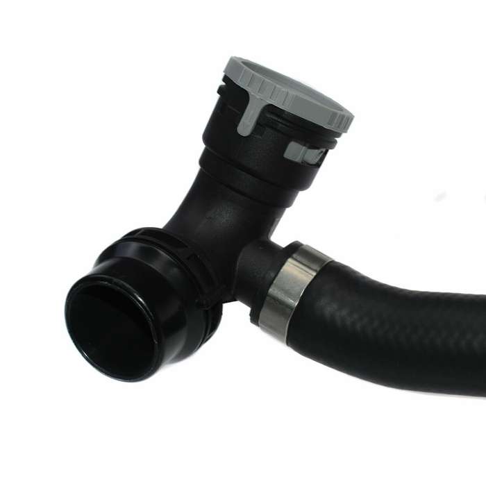 Lower Radiator Coolant Hose LR005564 For Land Rover LR2 3.2L I6 2008-2012