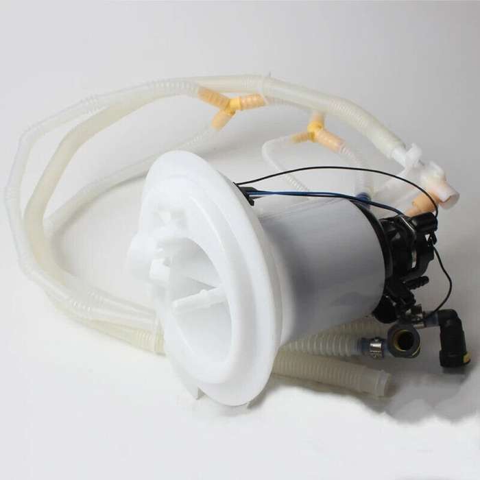 Left Fuel Pump Sending Unit with Filter for Mercedes Benz W204 C63 AMG 2008-2011