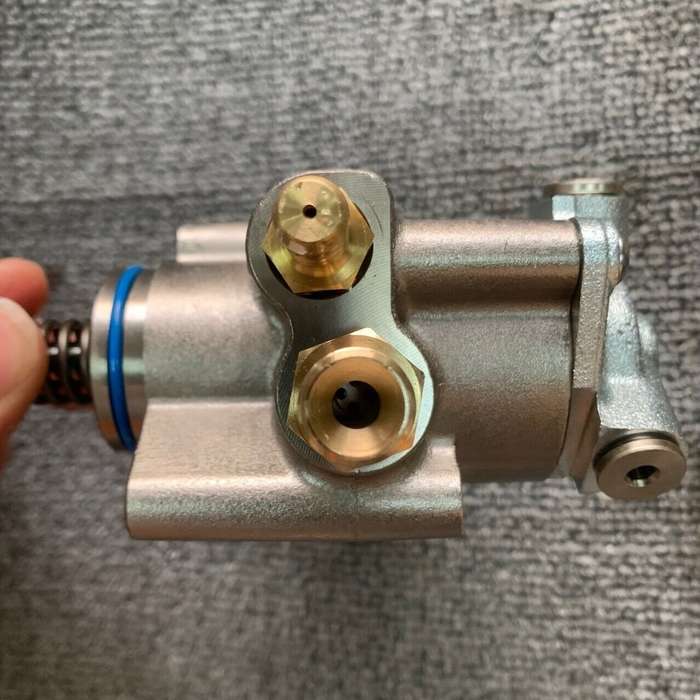 High Pressure Fuel Pump compatible Audi VW 2.0T Fsi BPY 06F127025M 06F127025K