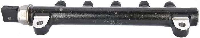 Fuel Common Rail 7030409 compatible Bobcat Doosan D24 Engine Delphi 28240435