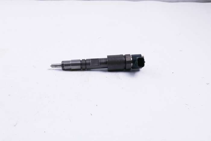 4X New 0445110777 Fuel Injector 1J801-53052 Compatible Kubota KX040 L4701 V2403