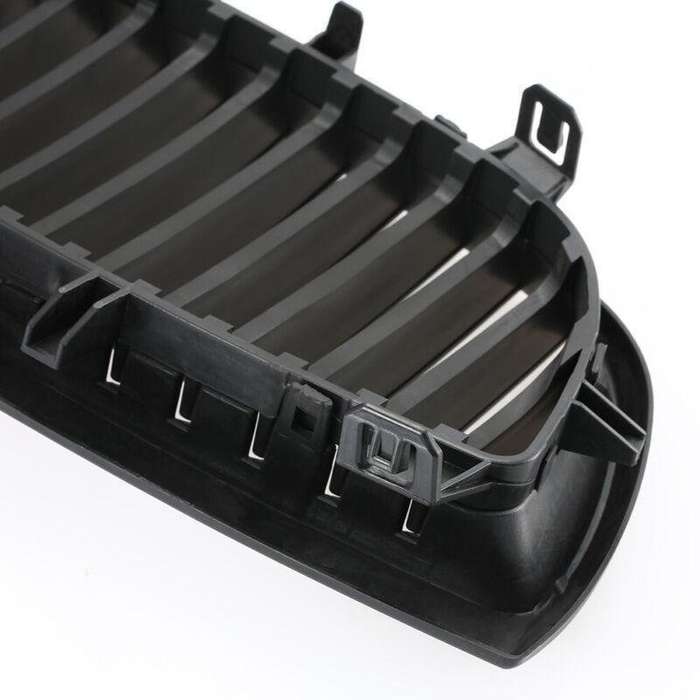 PAIR OF Matte BLACK KIDNEY GRILLES FIT FOR BMW E87 1 SERIES 04-07