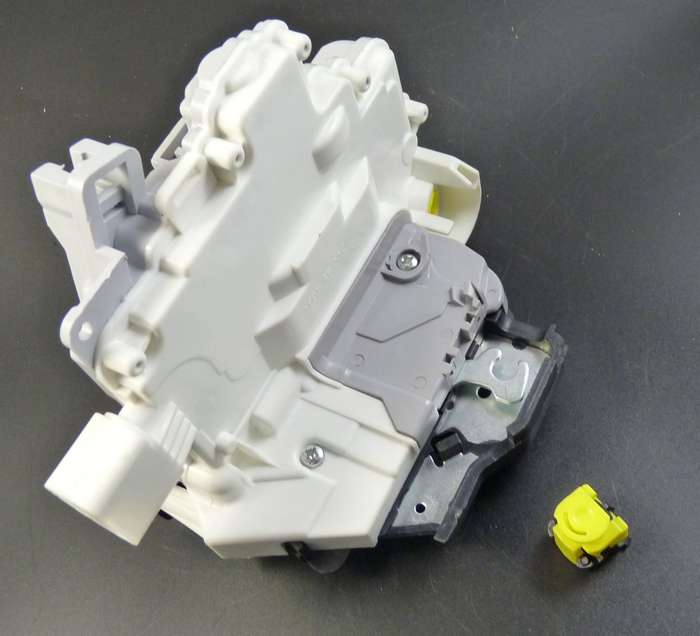 4F1837015 Front Left Door Lock Latch Actuator For Audi A3 A6 S6 C6 A8 R8 New