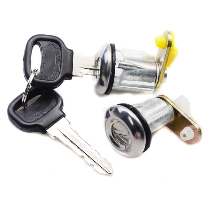 Door Lock Pair For Mazda 626 RX-7 B2200 B2600 Ford Festiva Courier BE32-76-210