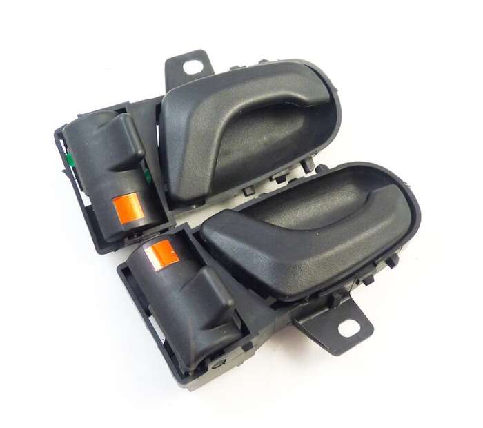 8313065E005ES Left Right Inside Inner Door Handle Set For Swift Suzuki Geo Metro