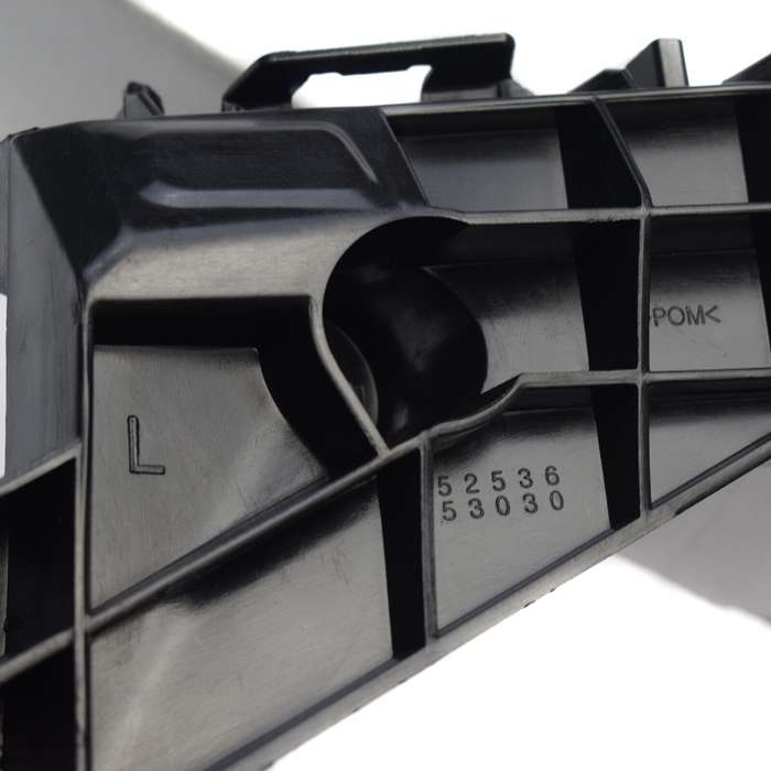Left Bumper Bracket Retainer 5253653030 For Lexus IS250 IS350 V6 2014-2016