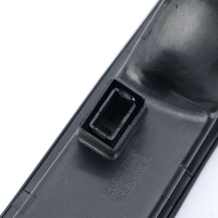 Pair For VW Volkswagen Beetle 2006-2010 Rear Bumper Brake Light Turn Signal Lamp
